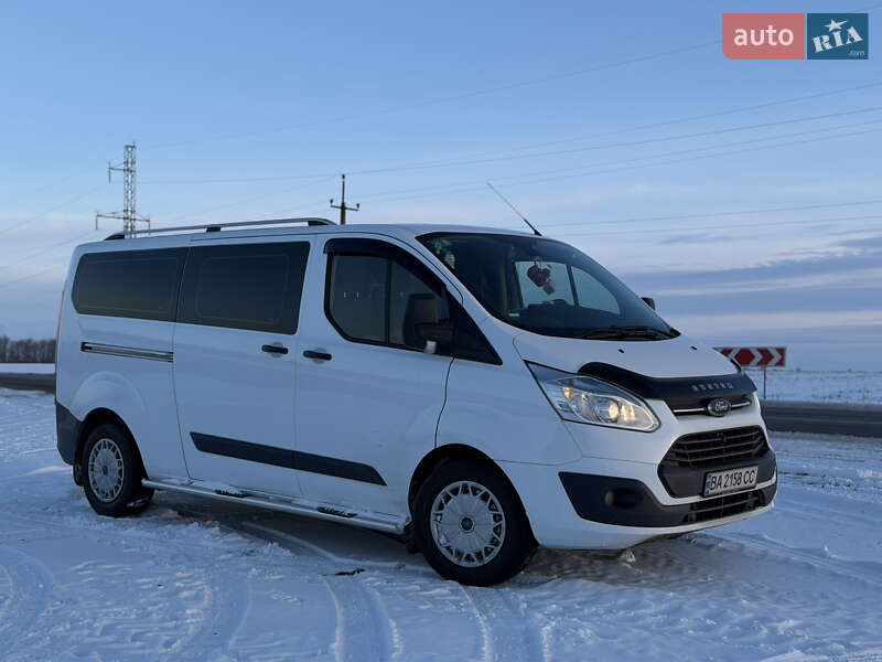 Мінівен Ford Transit Custom 2015 в Смоліному
