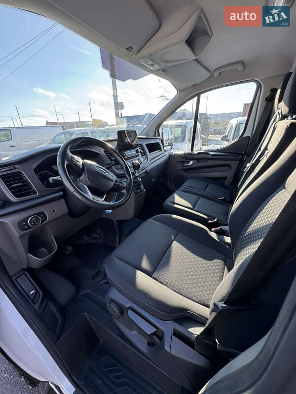 Вантажний фургон Ford Transit Custom 2022 в Києві