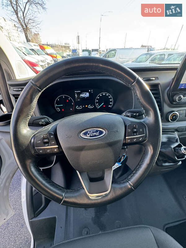 Вантажний фургон Ford Transit Custom 2022 в Києві