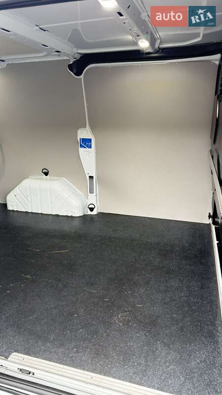 Микроавтобус грузовой (до 3,5т) Ford Transit Custom 2021 в Луцке