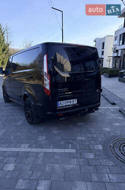 Вантажний фургон Ford Transit Custom 2016 в Ужгороді