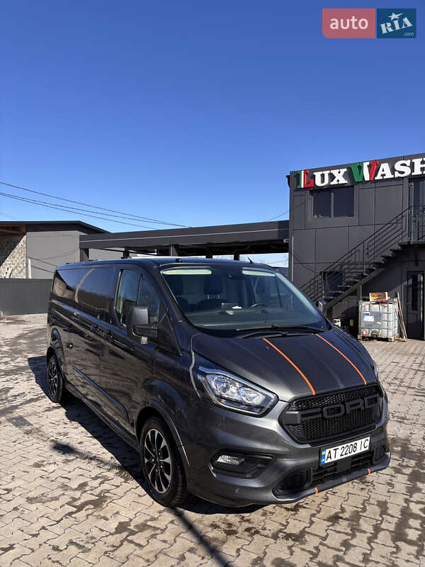 Вантажний фургон Ford Transit Custom 2019 в Івано-Франківську
