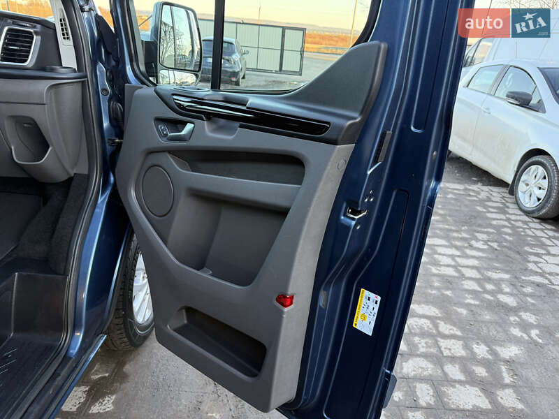 Минивэн Ford Transit Custom 2020 в Дубно