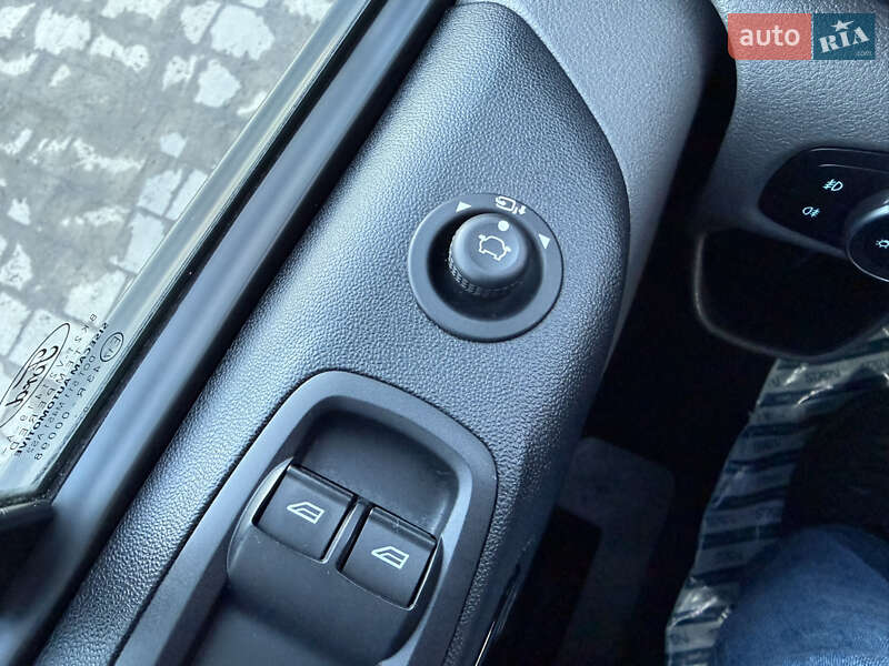 Минивэн Ford Transit Custom 2020 в Дубно