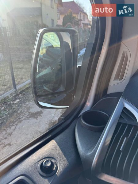 Вантажний фургон Ford Transit Custom 2017 в Сокалі