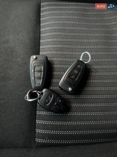 Микроавтобус грузовой (до 3,5т) Ford Transit Custom 2016 в Запорожье