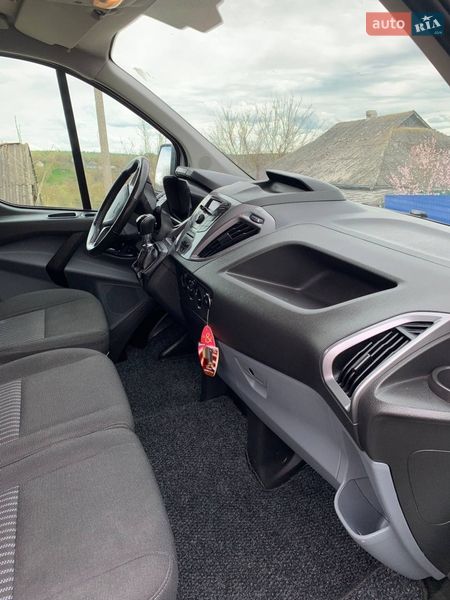 Другие грузовики Ford Transit Custom 2017 в Черновцах