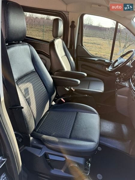 Вантажопасажирський фургон Ford Transit Custom 2020 в Києві