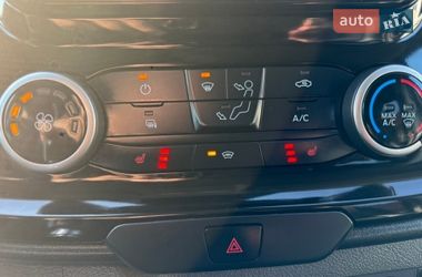 Вантажопасажирський фургон Ford Transit Custom 2020 в Києві