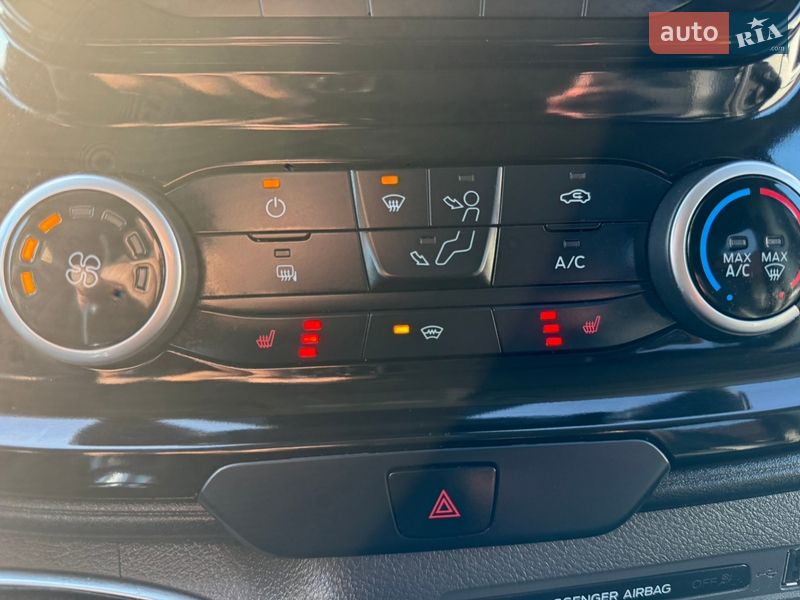 Вантажопасажирський фургон Ford Transit Custom 2020 в Києві