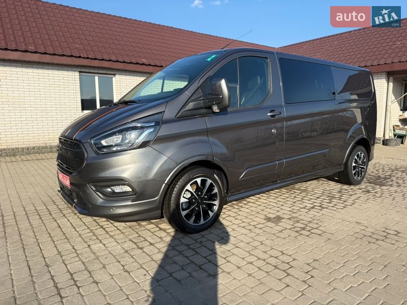 Вантажопасажирський фургон Ford Transit Custom 2020 в Києві