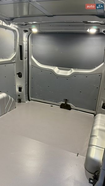 Вантажний фургон Ford Transit Custom 2022 в Луцьку