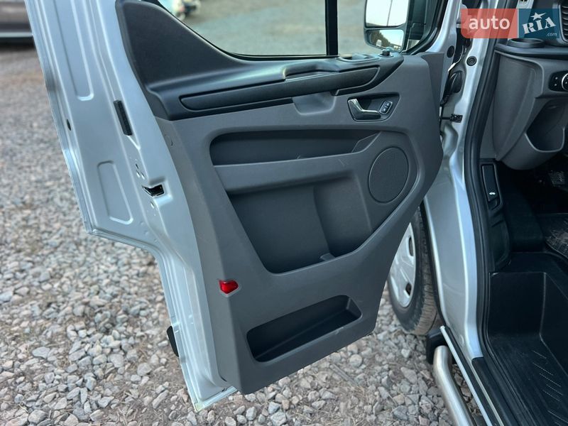 Минивэн Ford Transit Custom 2019 в Бродах фото 24 Минивэн Ford Transit Custom 2019 в Бродах