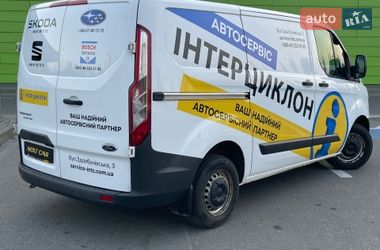 Грузовой фургон Ford Transit Custom 2016 в Киеве