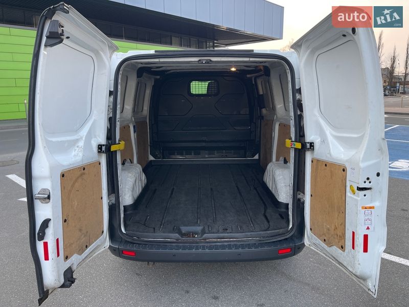 Грузовой фургон Ford Transit Custom 2016 в Киеве фото 11 Грузовой фургон Ford Transit Custom 2016 в Киеве