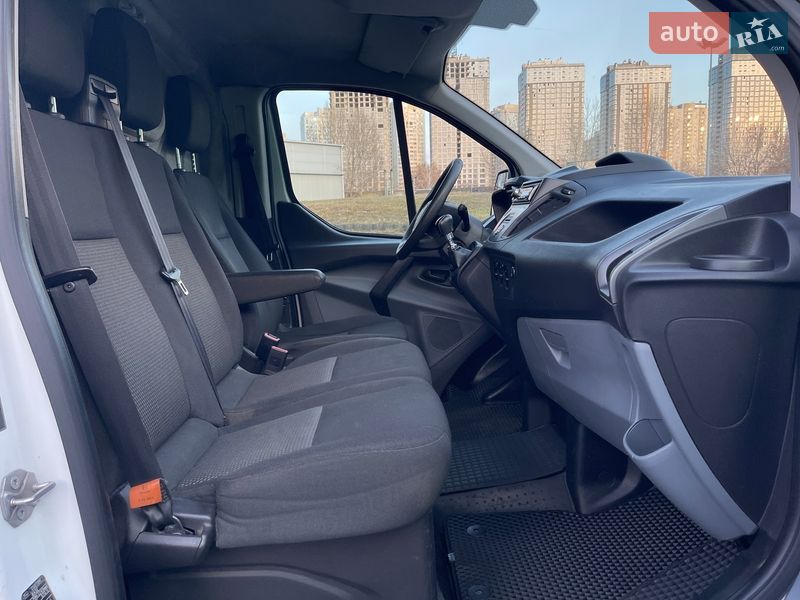 Грузовой фургон Ford Transit Custom 2016 в Киеве фото 29 Грузовой фургон Ford Transit Custom 2016 в Киеве
