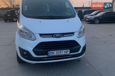 Вантажний фургон Ford Transit Custom 2016 в Вараші