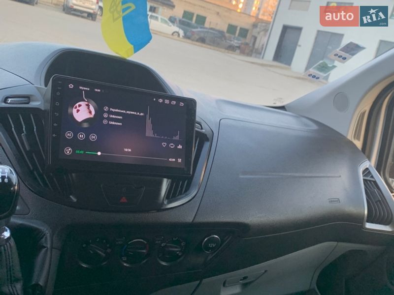 Грузовой фургон Ford Transit Custom 2016 в Вараше