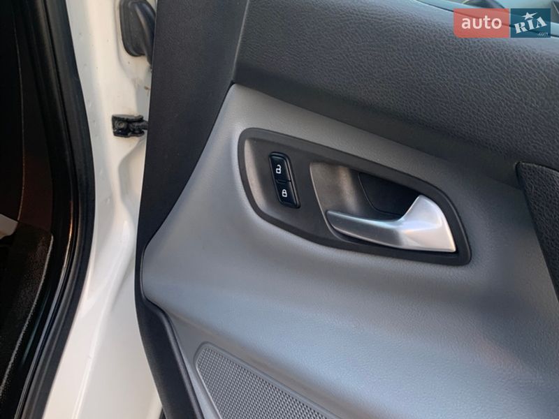 Грузовой фургон Ford Transit Custom 2016 в Вараше