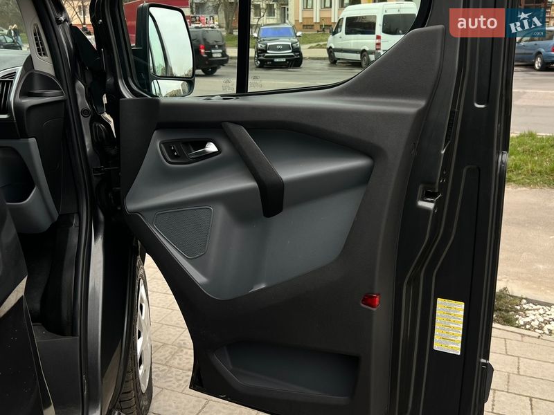 Микроавтобус грузовой (до 3,5т) Ford Transit Custom 2016 в Львове фото 27 Микроавтобус грузовой (до 3,5т) Ford Transit Custom 2016 в Львове