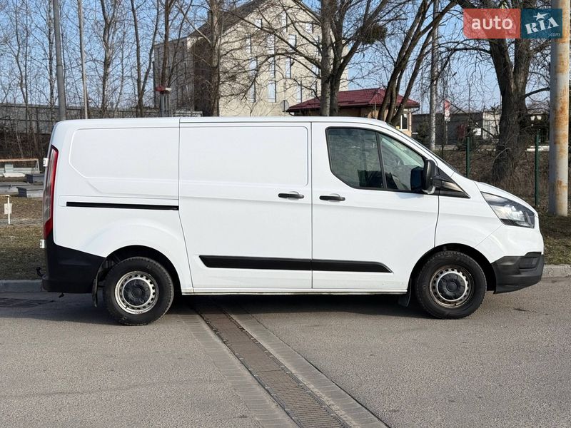 Грузовой фургон Ford Transit Custom 2019 в Киеве