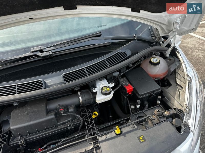 Грузовой фургон Ford Transit Custom 2014 в Житомире фото 41 Грузовой фургон Ford Transit Custom 2014 в Житомире