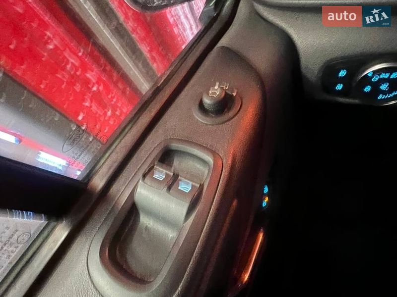 Грузовой фургон Ford Transit Custom 2018 в Киеве фото 25 Грузовой фургон Ford Transit Custom 2018 в Киеве