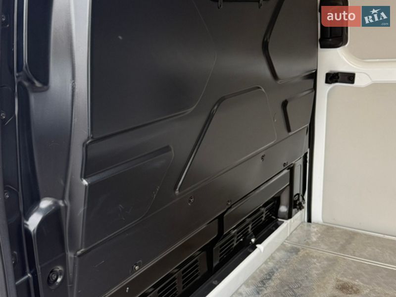 Грузовой фургон Ford Transit Custom 2019 в Луцке