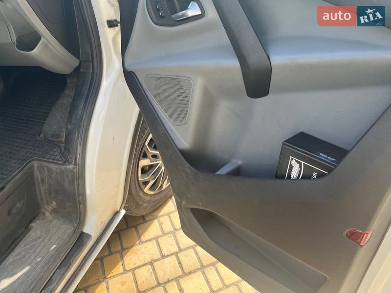 Вантажний фургон Ford Transit Custom 2013 в Бучі