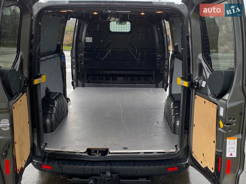 Вантажний фургон Ford Transit Custom 2020 в Ірпені