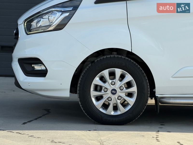Грузопассажирский фургон Ford Transit Custom 2020 в Дубно