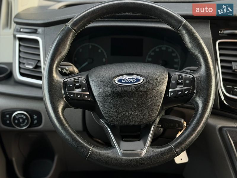 Грузопассажирский фургон Ford Transit Custom 2020 в Дубно