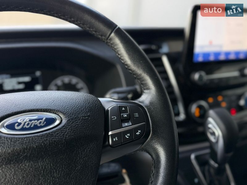 Грузопассажирский фургон Ford Transit Custom 2020 в Дубно