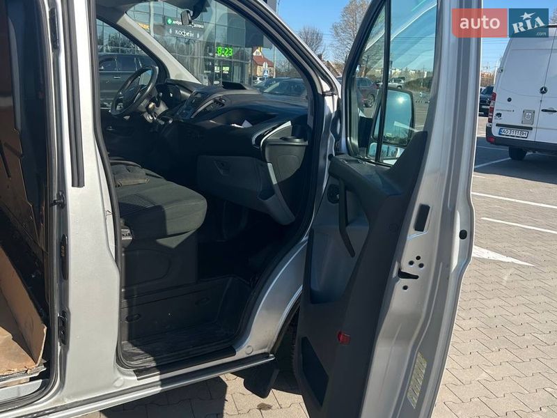 Вантажопасажирський фургон Ford Transit Custom 2014 в Києві