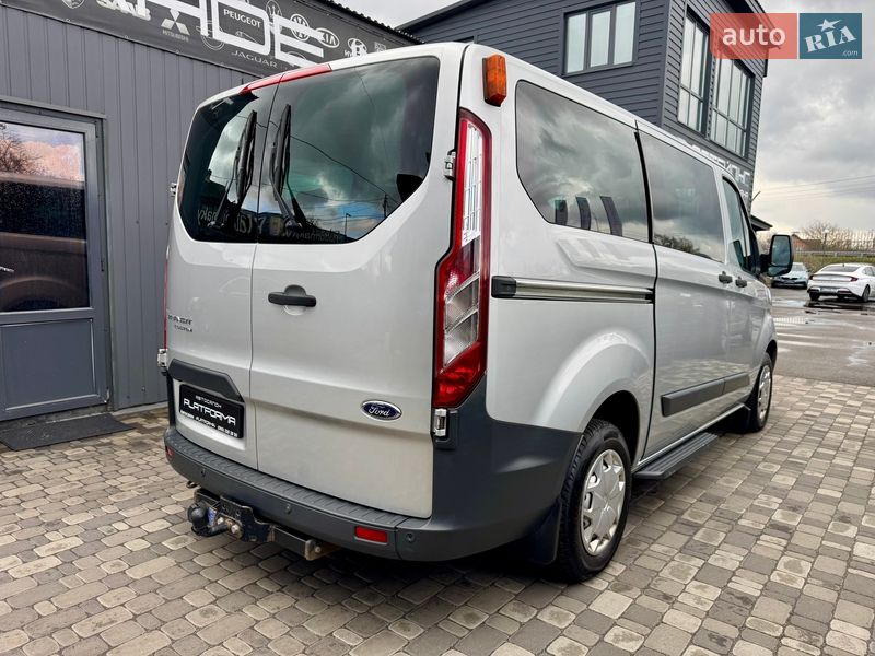 Минивэн Ford Transit Custom 2016 в Киеве
