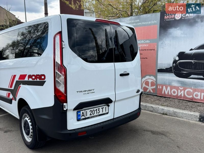 Минивэн Ford Transit Custom 2015 в Киеве