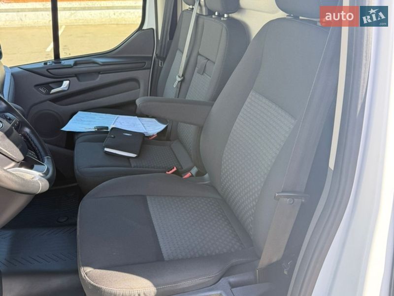 Грузовой фургон Ford Transit Custom 2021 в Луцке