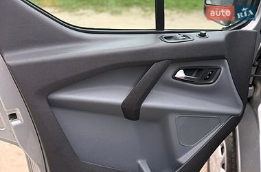 Грузовой фургон Ford Transit Custom 2015 в Киеве