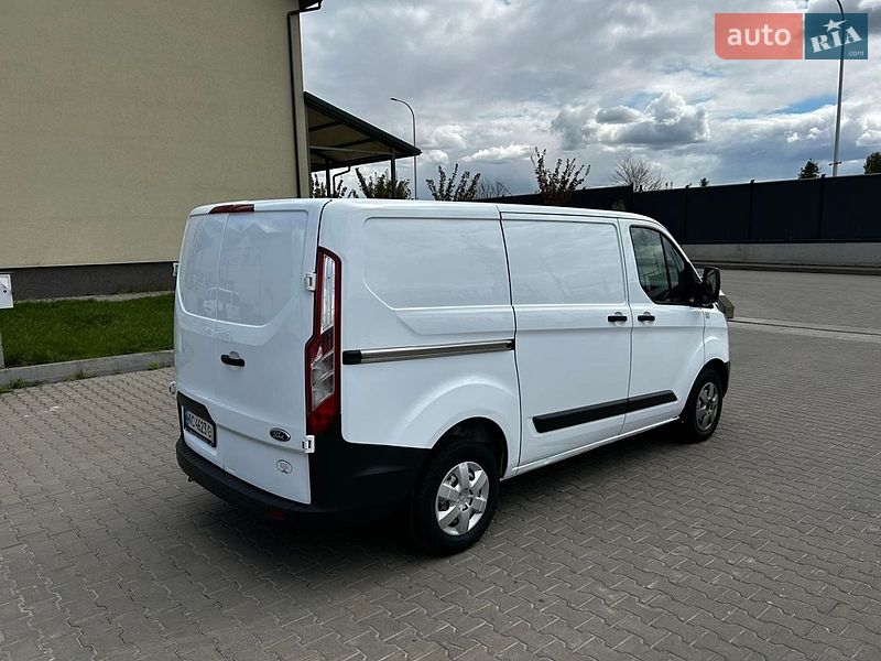 Грузовой фургон Ford Transit Custom 2015 в Луцке
