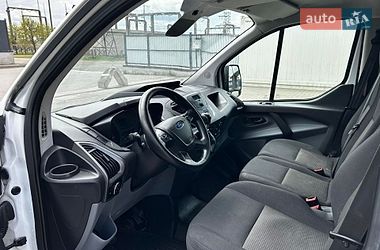 Грузовой фургон Ford Transit Custom 2015 в Луцке