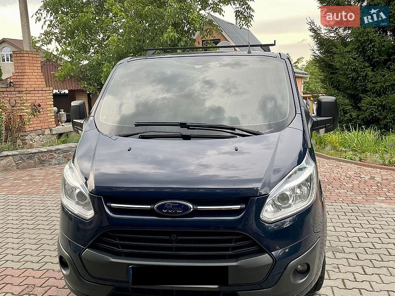 Вантажний фургон Ford Transit Custom 2015 в Києві