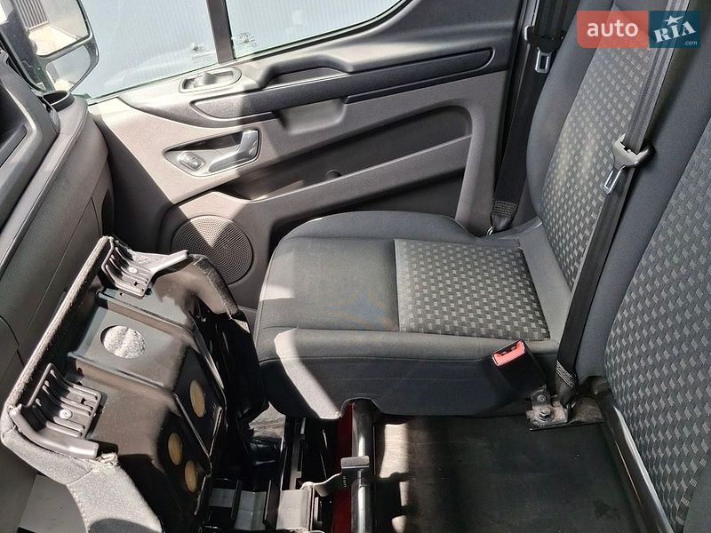 Грузовой фургон Ford Transit Custom 2019 в Львове