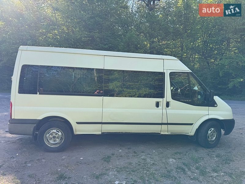 Минивэн Ford Transit Custom 2012 в Ужгороде