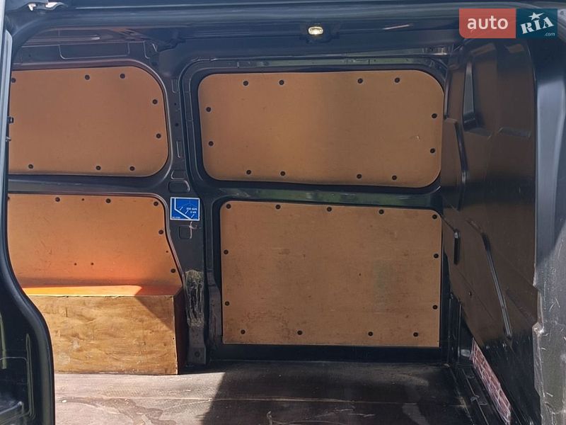 Вантажний фургон Ford Transit Custom 2017 в Калуші
