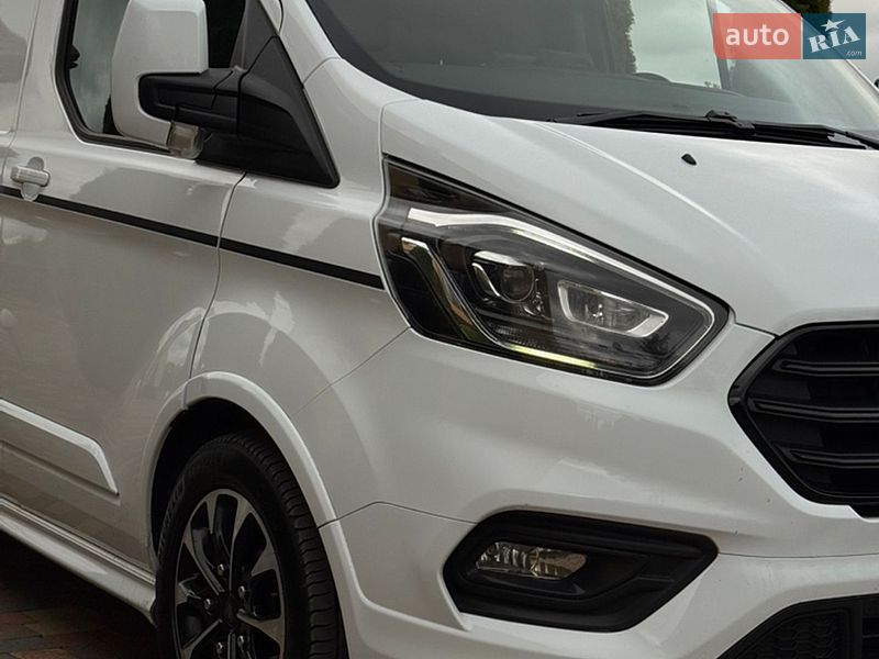 Микроавтобус грузовой (до 3,5т) Ford Transit Custom 2020 в Луцке