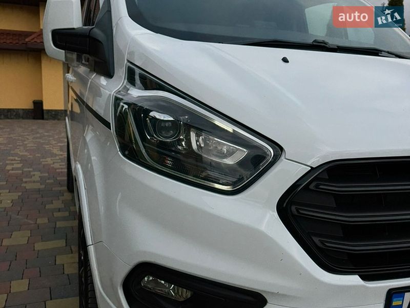 Микроавтобус грузовой (до 3,5т) Ford Transit Custom 2020 в Луцке