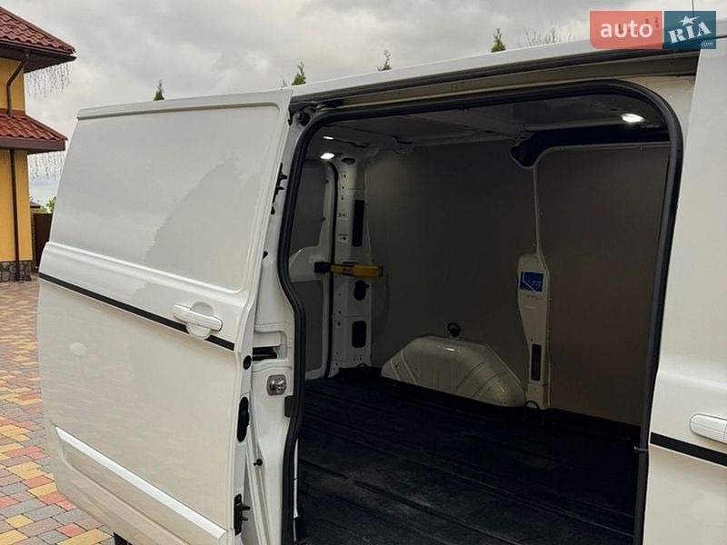 Микроавтобус грузовой (до 3,5т) Ford Transit Custom 2020 в Луцке