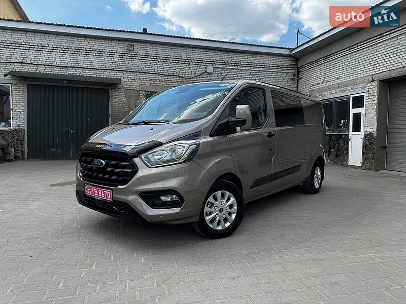 Вантажопасажирський фургон Ford Transit Custom 2019 в Бродах