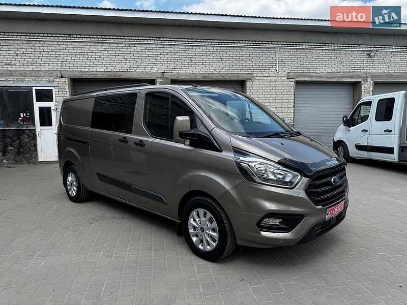 Вантажопасажирський фургон Ford Transit Custom 2019 в Бродах