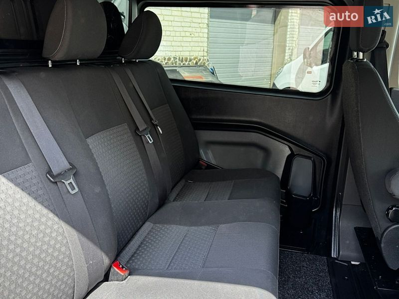 Вантажопасажирський фургон Ford Transit Custom 2019 в Бродах